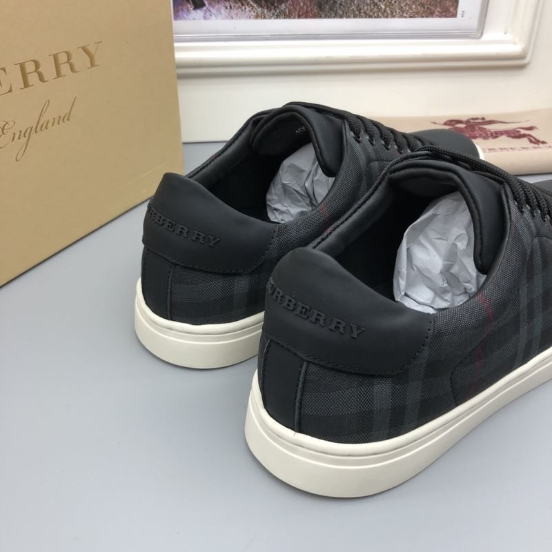 Burberry Low Shoes